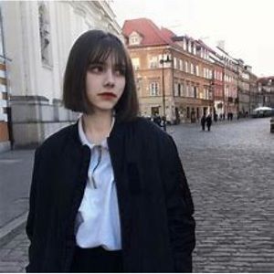 Meet your Posher, Nakia